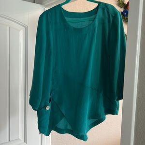 Fridaze linen tunic. Size L. EUC